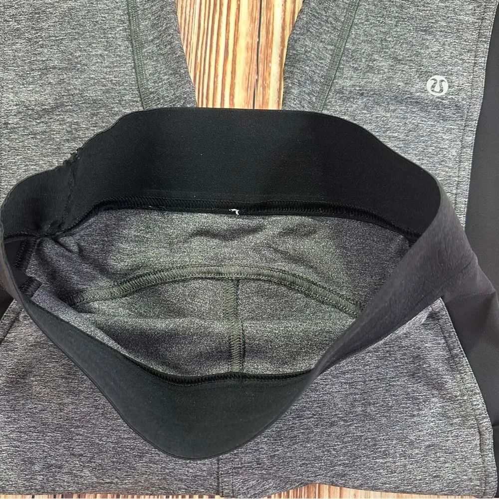 Lululemon Athletica Box It Out Tight Heathered Black / Black Leggings Size 4